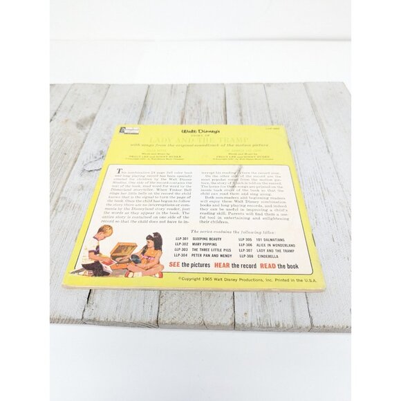WALT DISNEY See Hear Read 33 1/3 rpm Lady And Tramp LLP-307 Book & Record 1965 - Picture 2 of 16